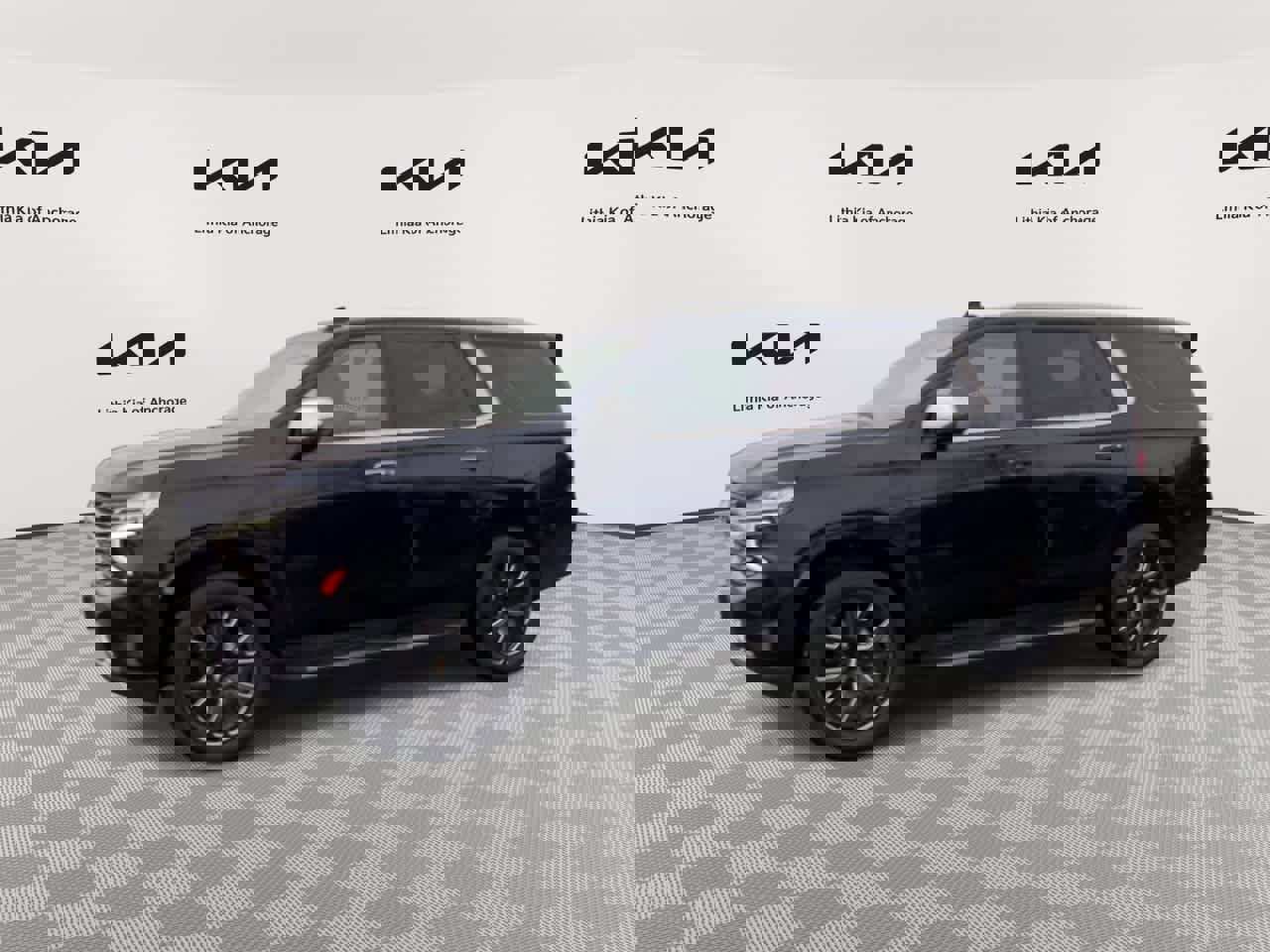 Used 2021 Chevrolet Tahoe Premier w/ Premium Package image 5