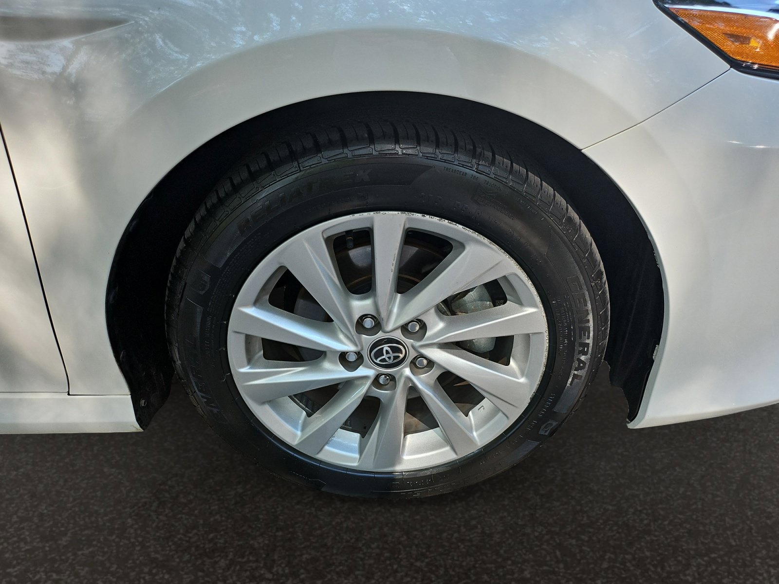 Used 2024 Toyota Camry LE FWD image 41