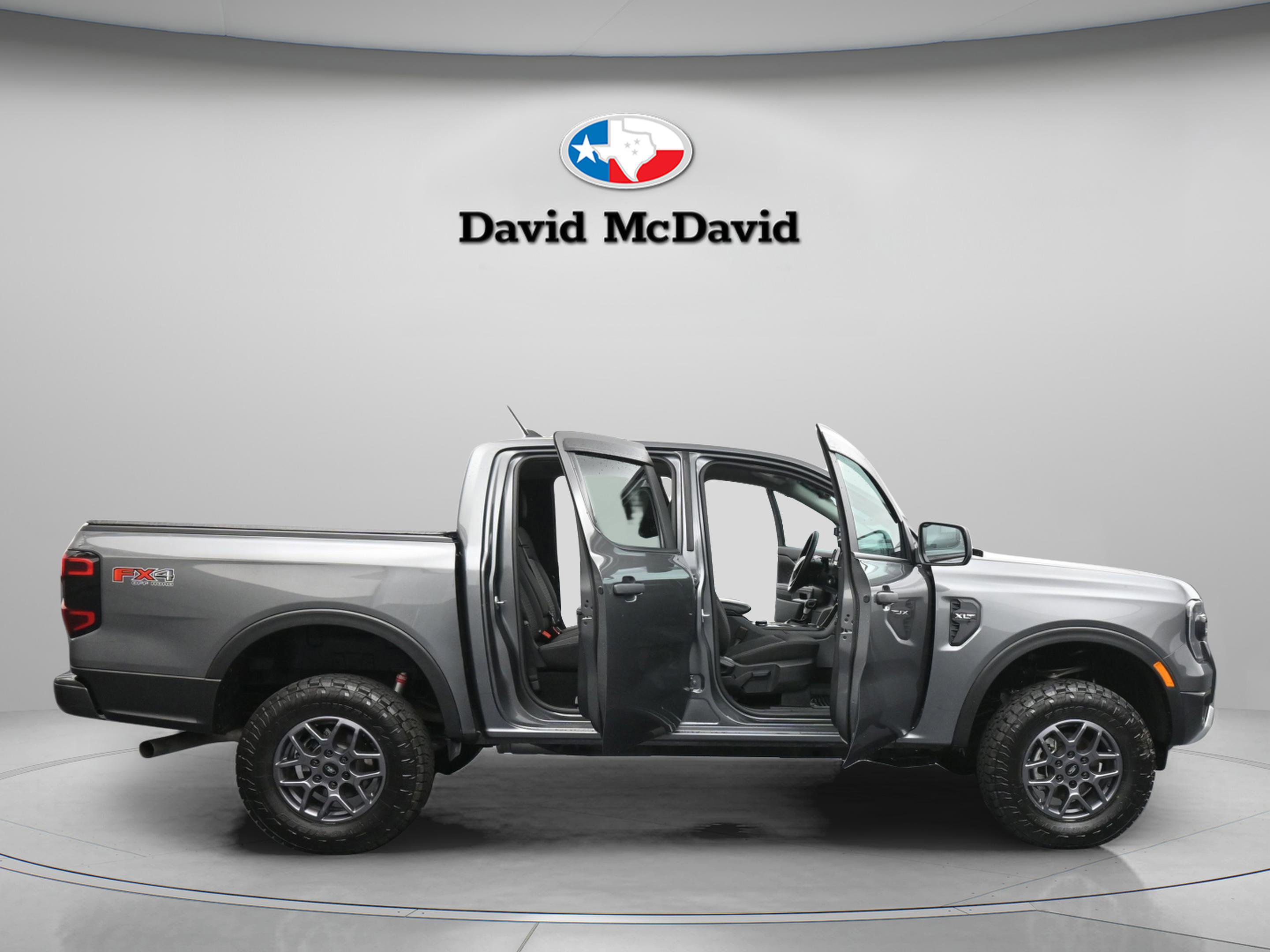 Used 2025 Ford Ranger XLT w/ FX4 Off-Road Package image 43