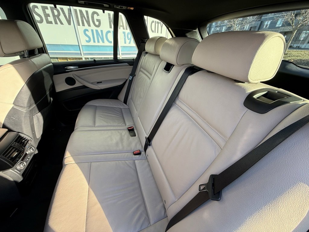 Used 2011 BMW X5 xDrive35i image 29