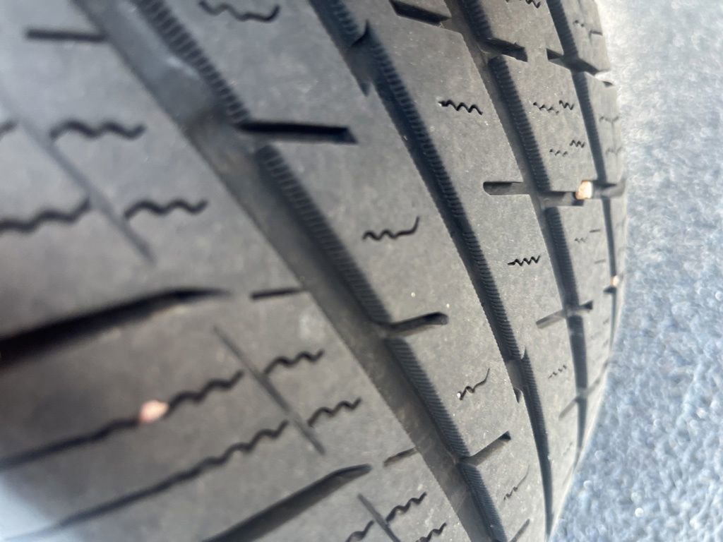 Used 2020 GMC Acadia SLE image 38