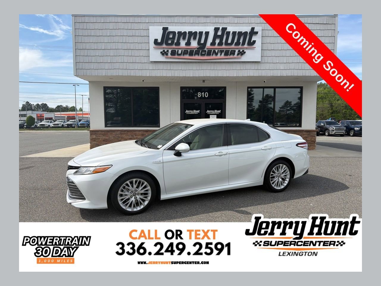Used 2020 Toyota Camry XLE image 1