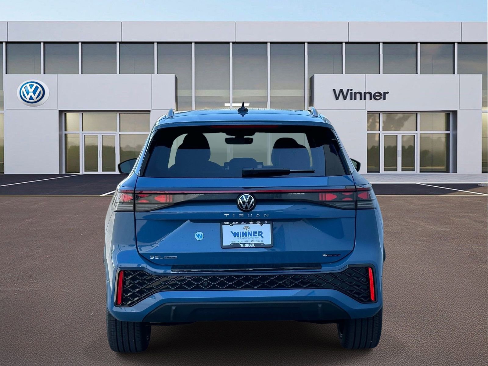 New 2026 Volkswagen Tiguan SEL R-Line image 4