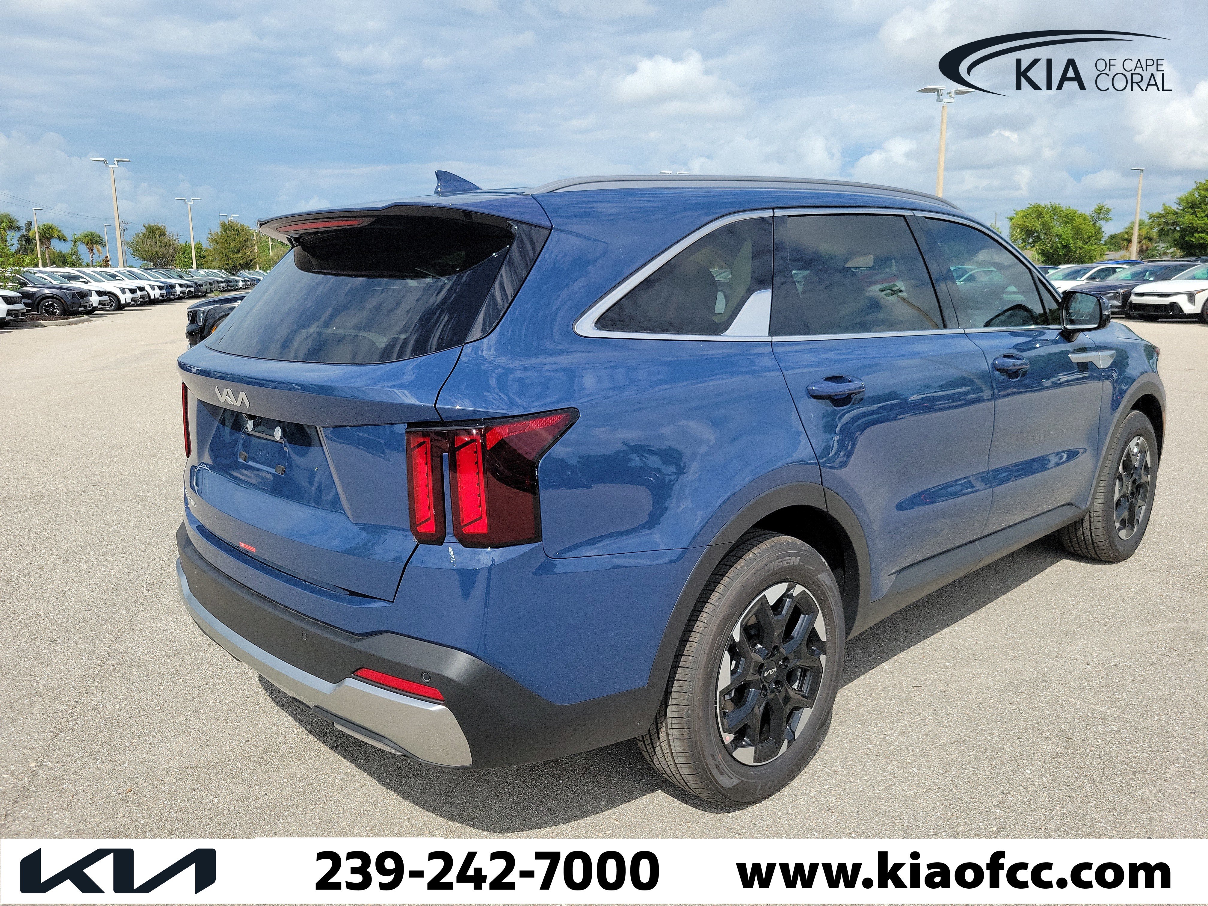 New 2026 Kia Sorento S FWD image 9