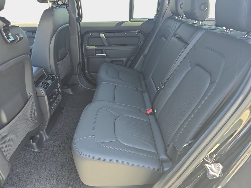 New 2026 Land Rover Defender 110 S AWD/4WD image 14