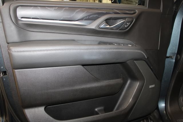 Used 2021 GMC Yukon Denali w/ Denali Premium Package AWD/4WD image 36