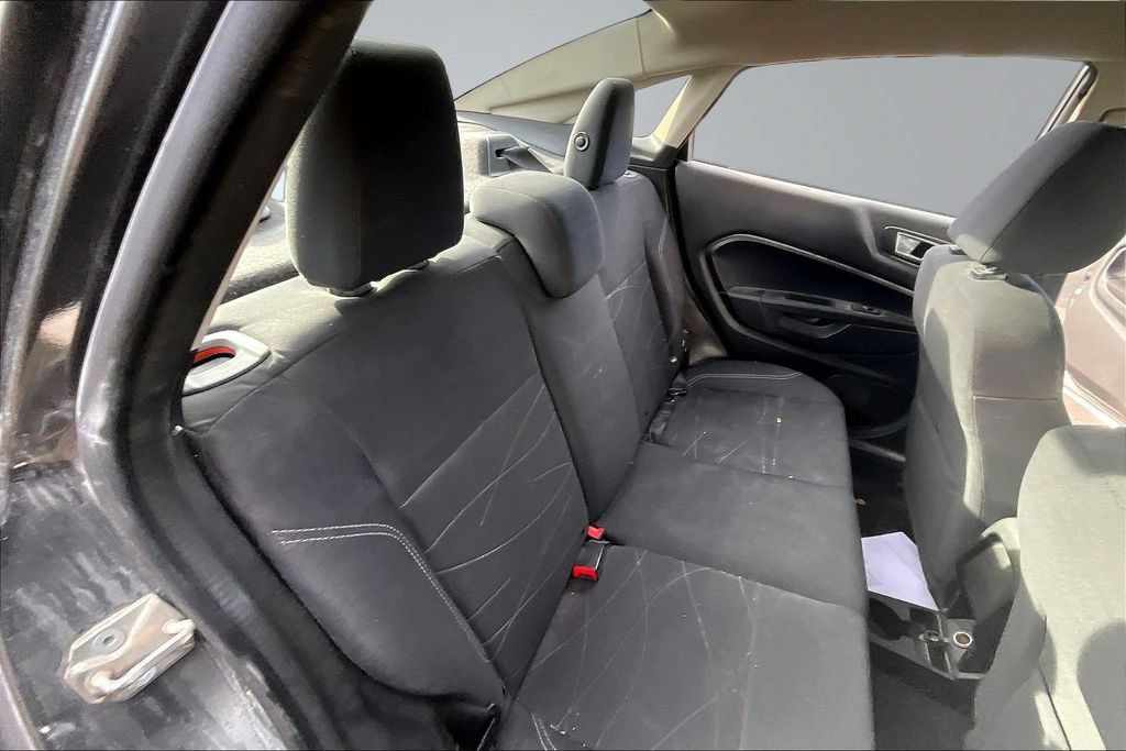 Used 2015 Ford Fiesta SE w/ Comfort Package FWD image 25