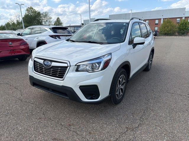 Used 2020 Subaru Forester Premium AWD/4WD image 1