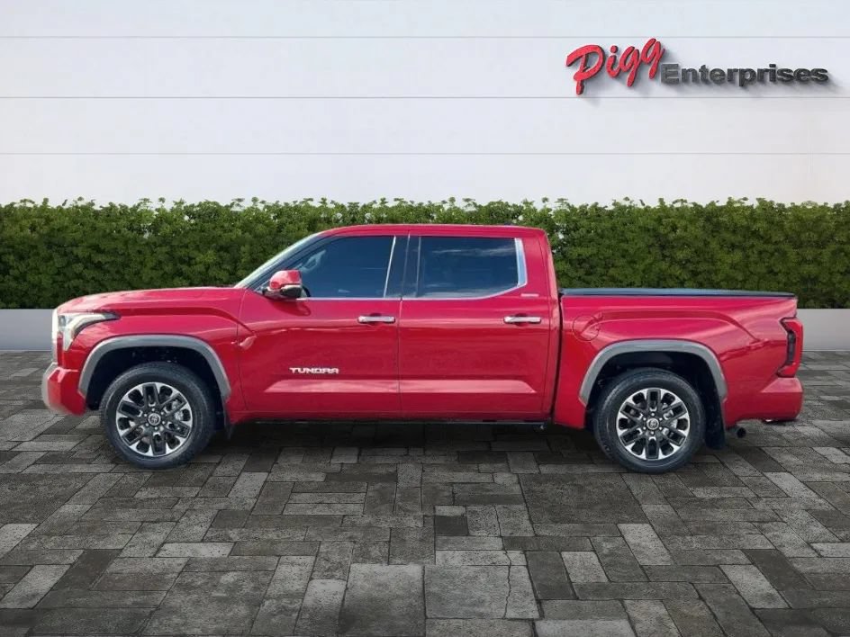 Used 2023 Toyota Tundra Limited AWD/4WD image 4