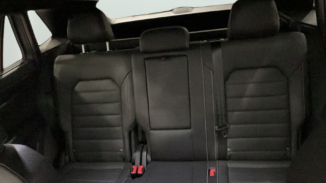 Certified 2026 Volkswagen Atlas Cross Sport SEL AWD/4WD image 19