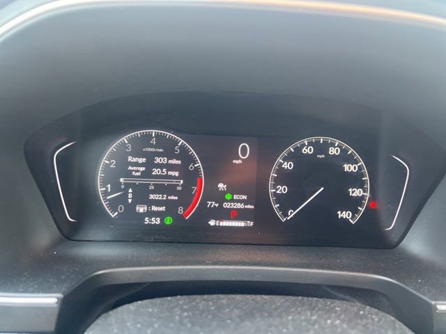 Used 2024 Honda Pilot Touring image 11