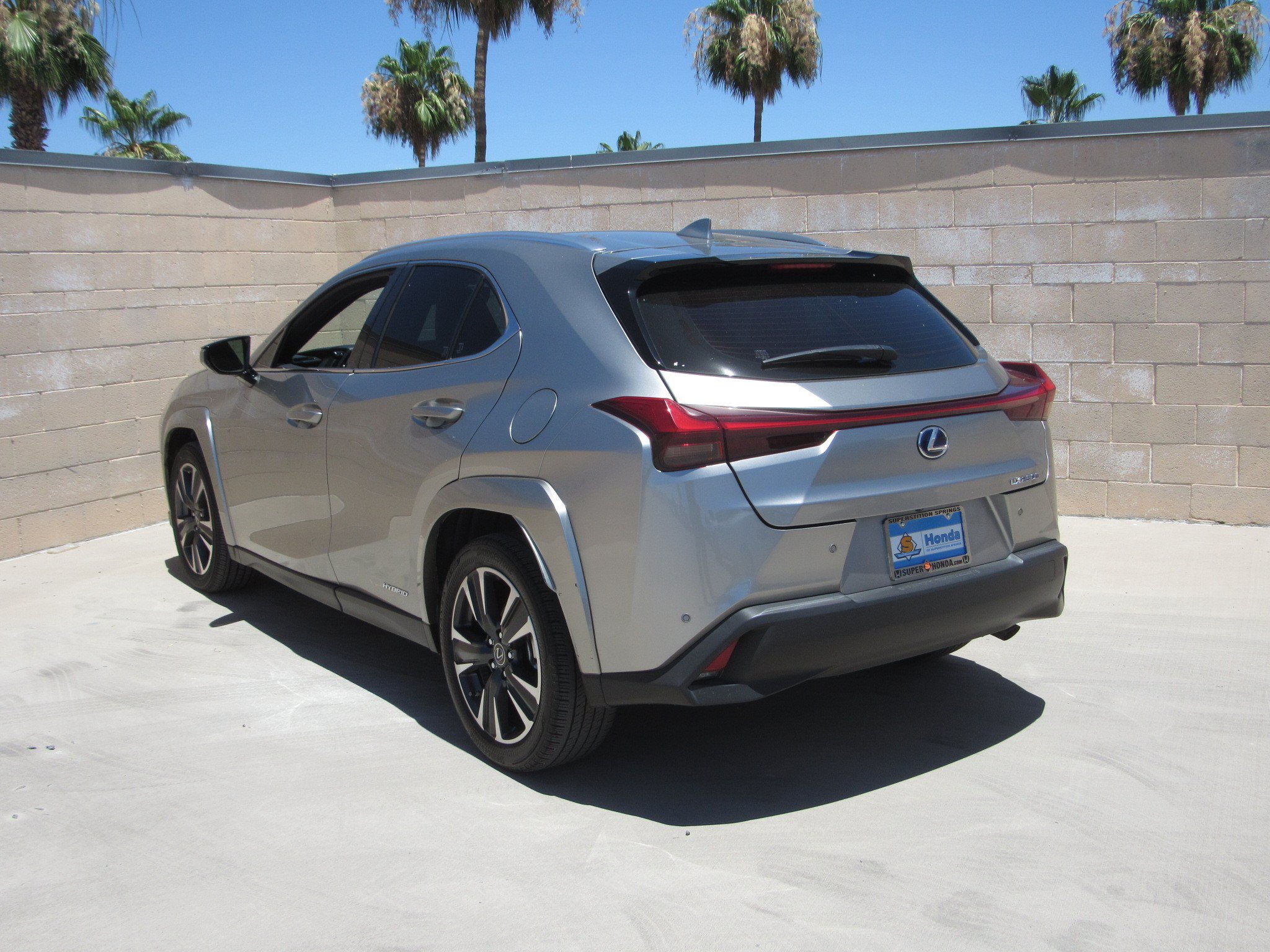 Used 2022 Lexus UX 250h w/ Luxury Package AWD/4WD image 6