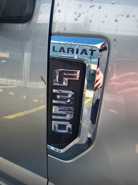 Used 2021 Ford F350 Lariat w/ Lariat Ultimate Package image 6