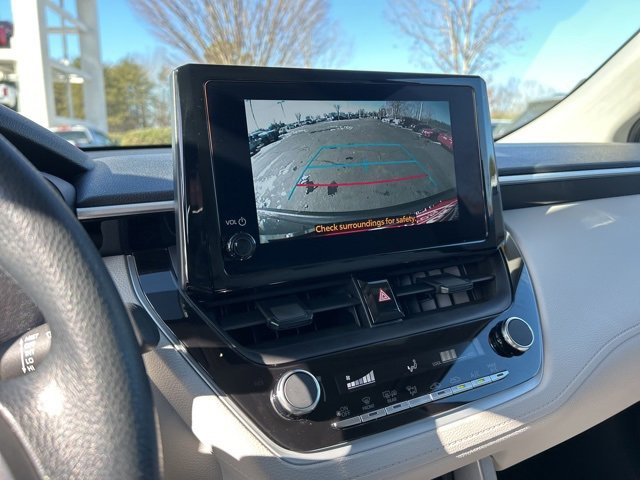 Used 2024 Toyota Corolla Cross L image 22