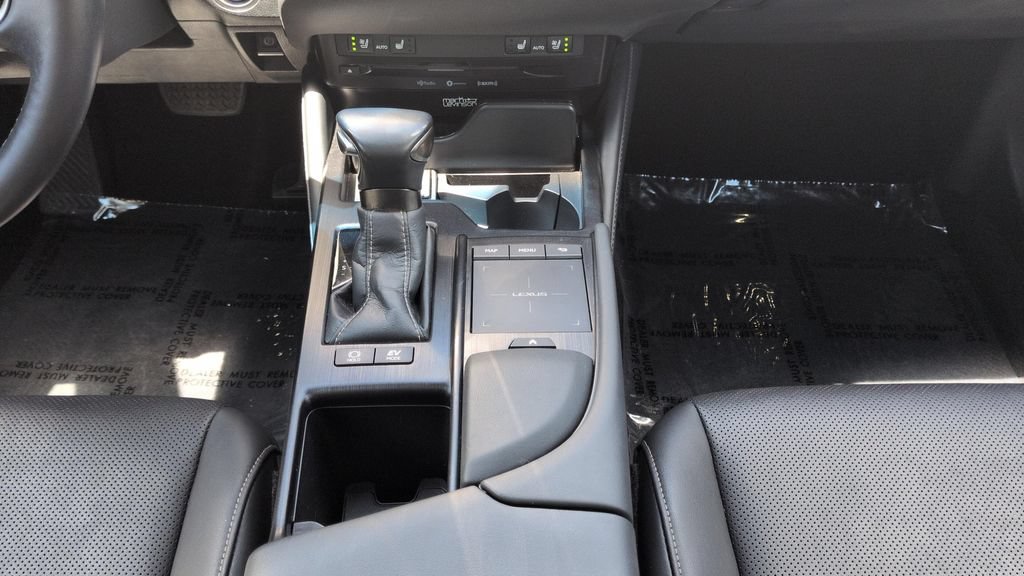 Used 2021 Lexus ES 300h w/ Premium Package FWD image 17