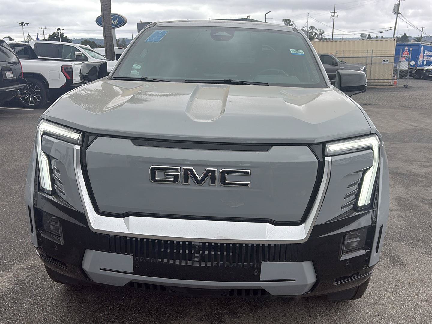 Used 2024 GMC Sierra EV Denali AWD/4WD image 2