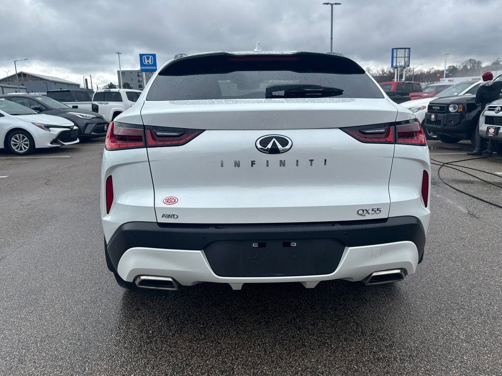 Used 2025 INFINITI QX55 Luxe w/ Cargo Package image 6