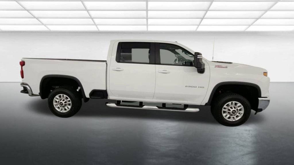 Used 2025 Chevrolet Silverado 2500 LT w/ All Star Edition image 9