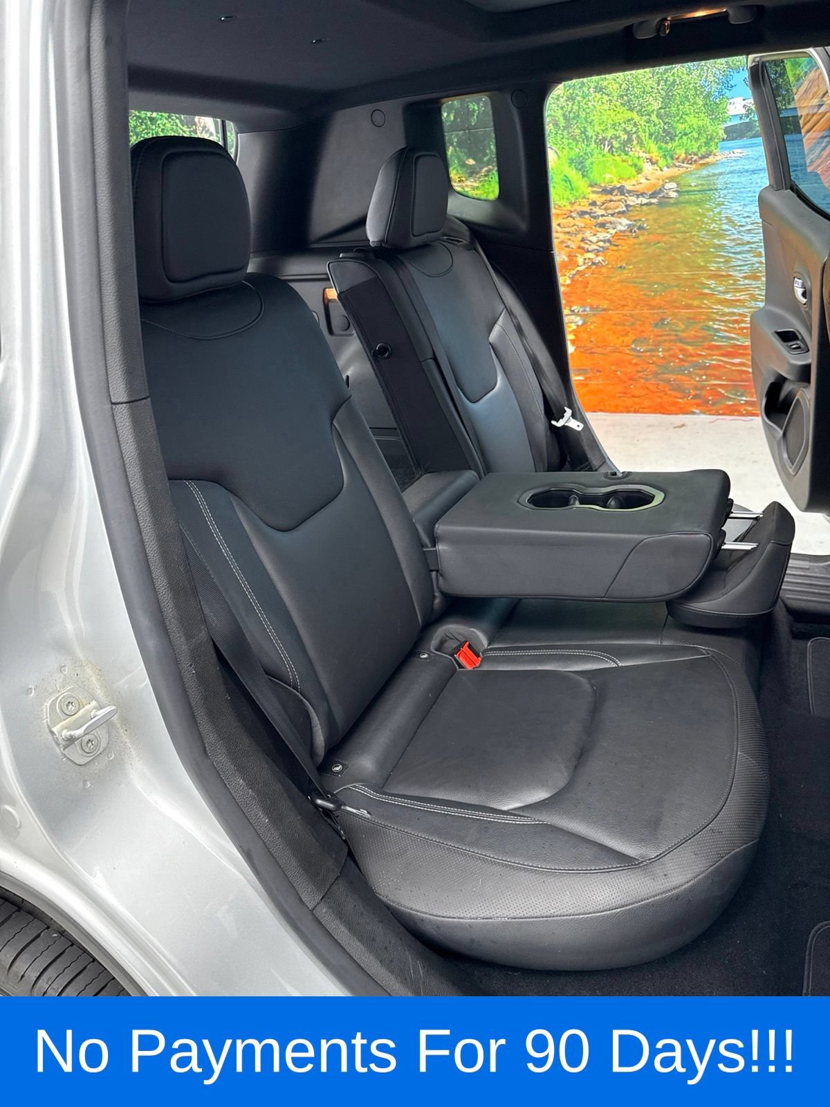 Used 2019 Jeep Renegade Limited w/ Quick Order Package 22P AWD/4WD image 33
