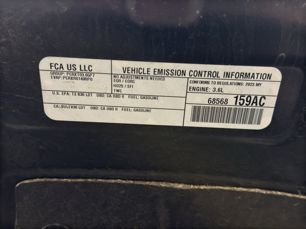 Used 2023 Chrysler Pacifica Touring-L FWD image 36