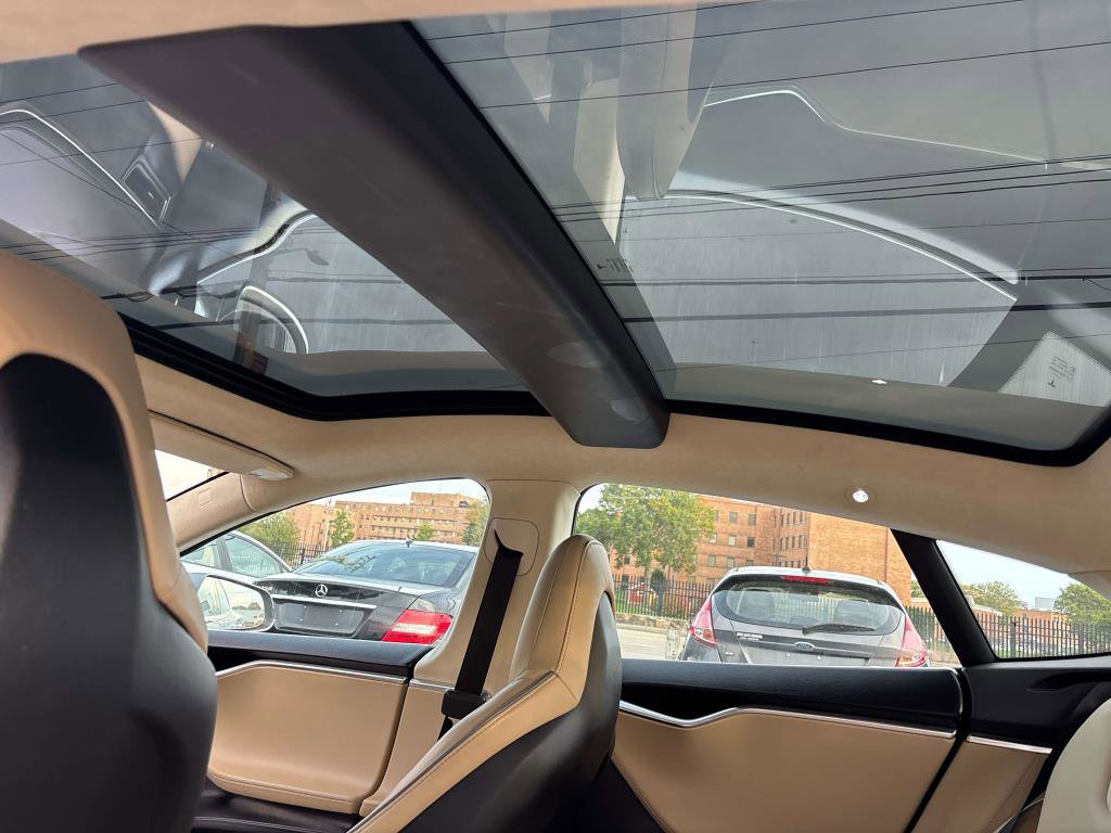Used 2013 Tesla Model S RWD image 10