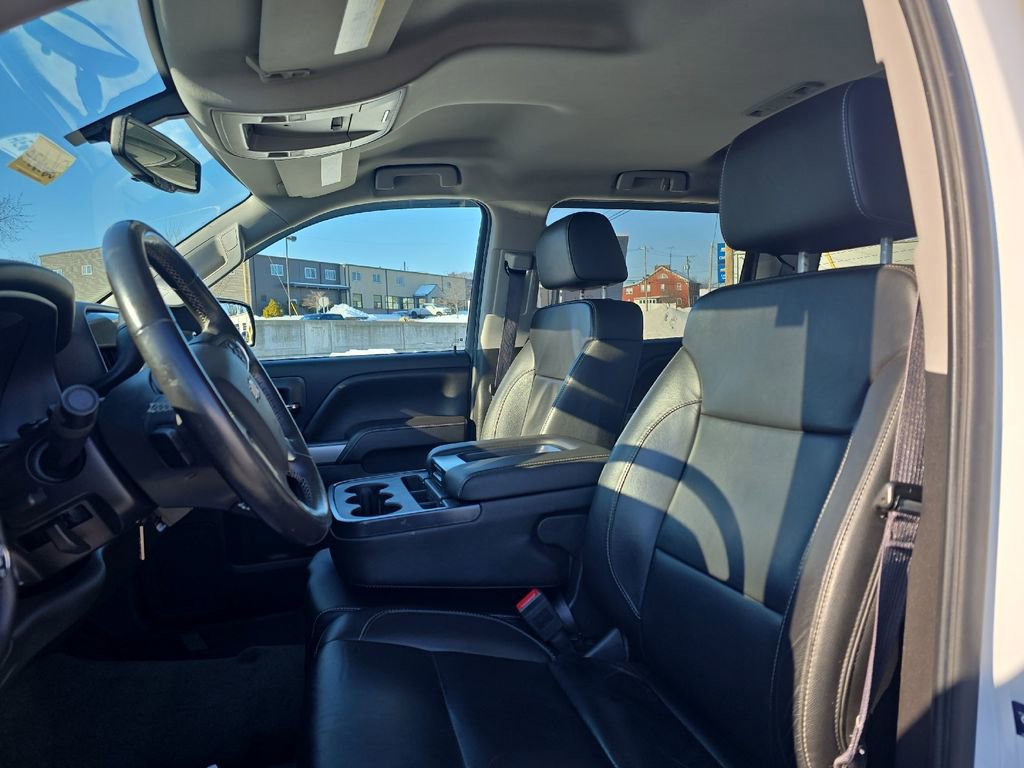 Used 2017 Chevrolet Silverado 1500 LT w/ All Star Edition image 4