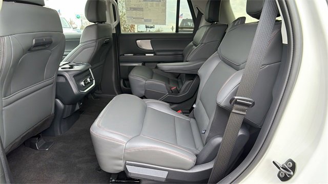 New 2025 Ford Expedition Active image 10