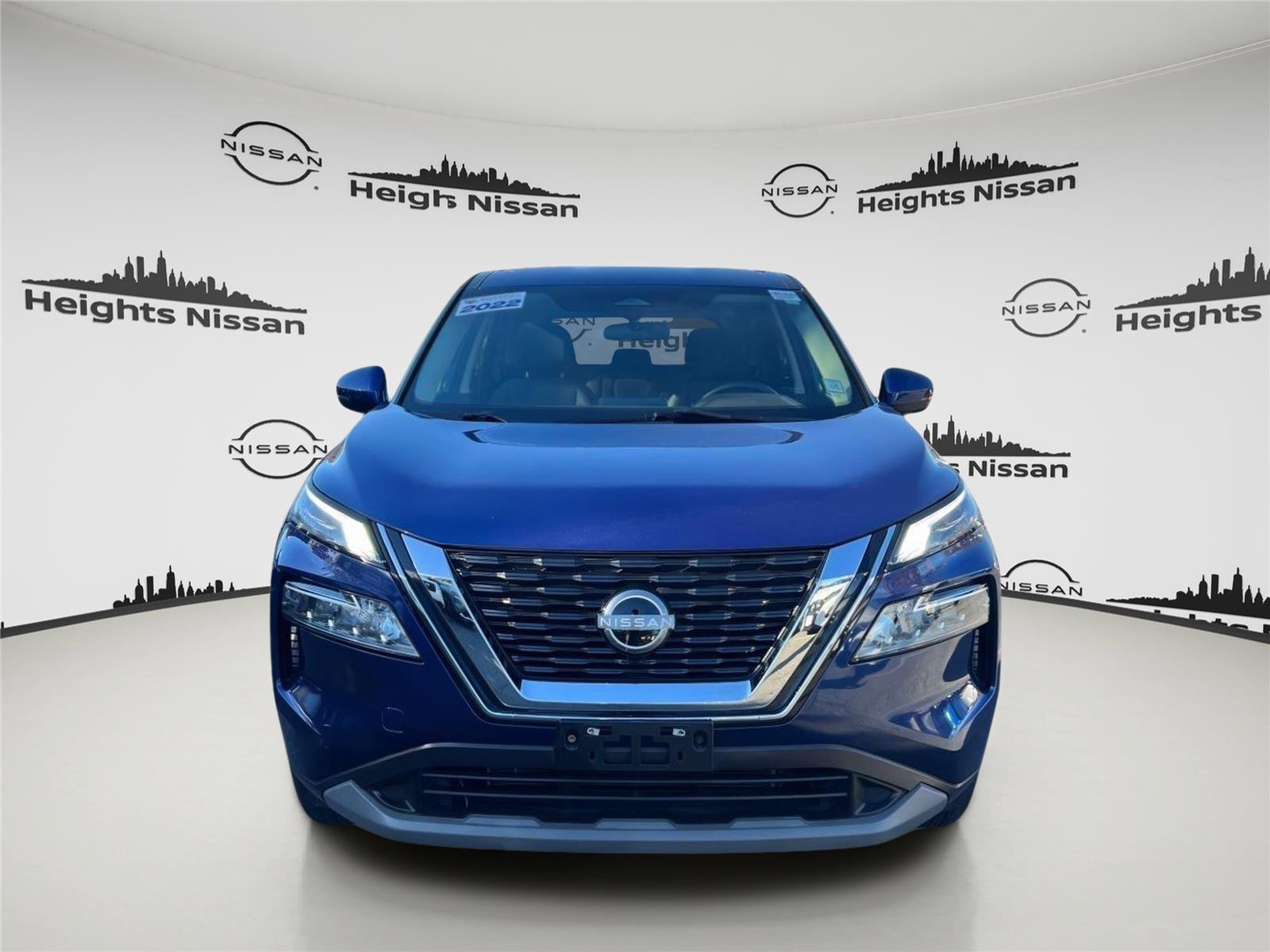 Certified 2022 Nissan Rogue SV image 2