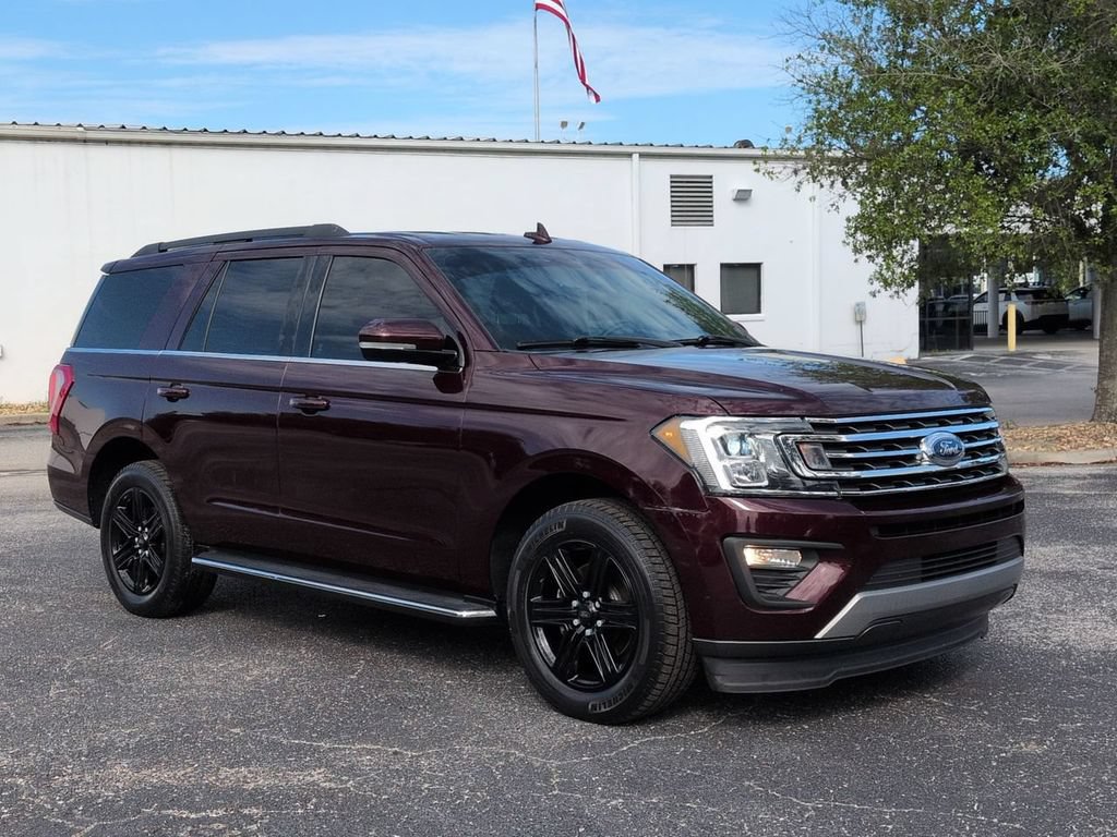 Used 2020 Ford Expedition XLT w/ Equipment Group 202A RWD image 2