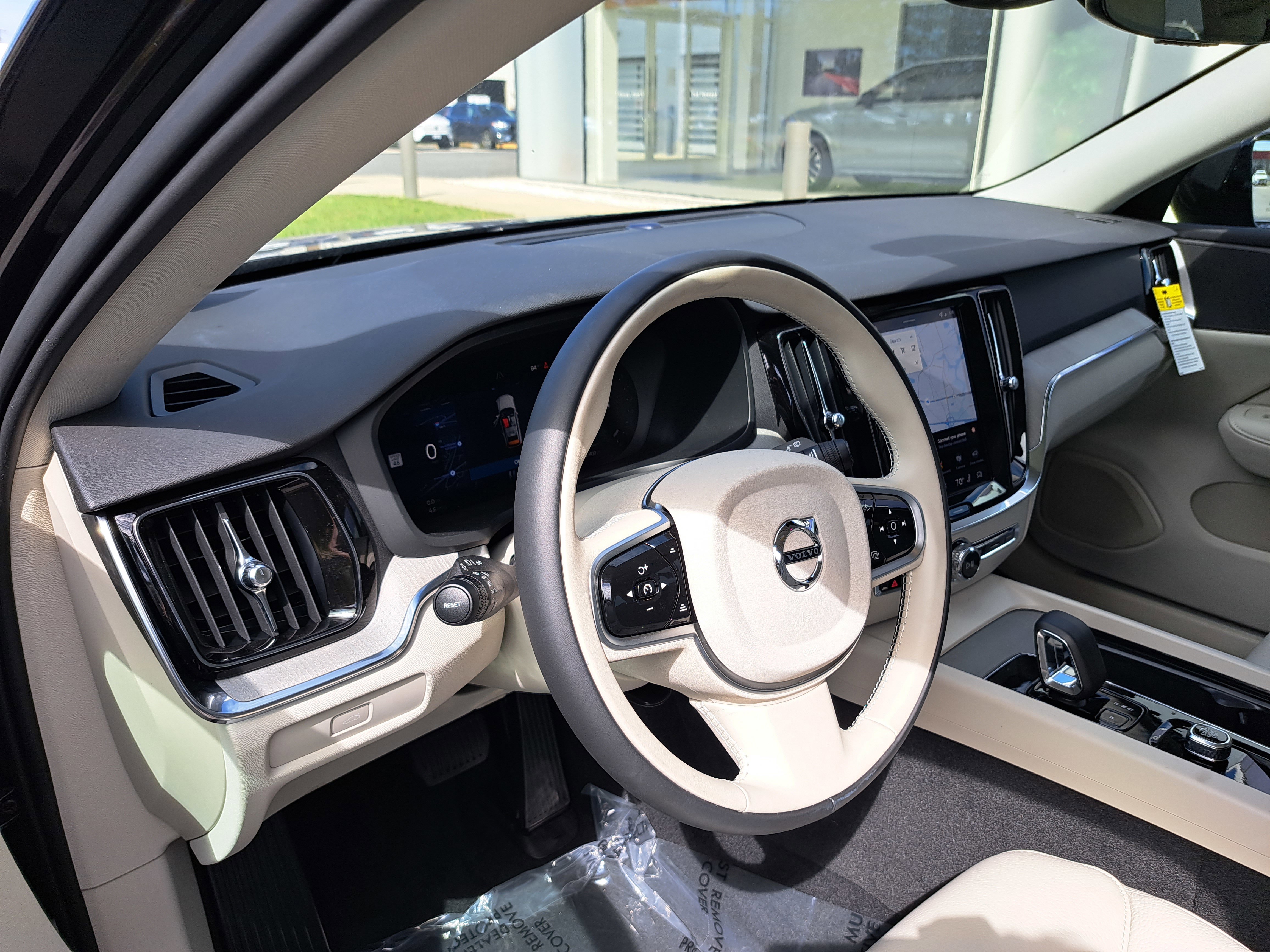 New 2026 Volvo V60 B5 Cross Country Plus w/ Protection Package Premier image 6