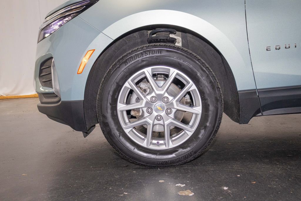 Used 2022 Chevrolet Equinox LT AWD/4WD image 9