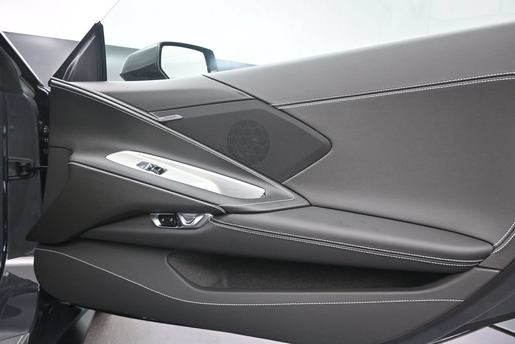 New 2027 Chevrolet Corvette Stingray Convertible w/ Z51 Performance Package RWD image 15