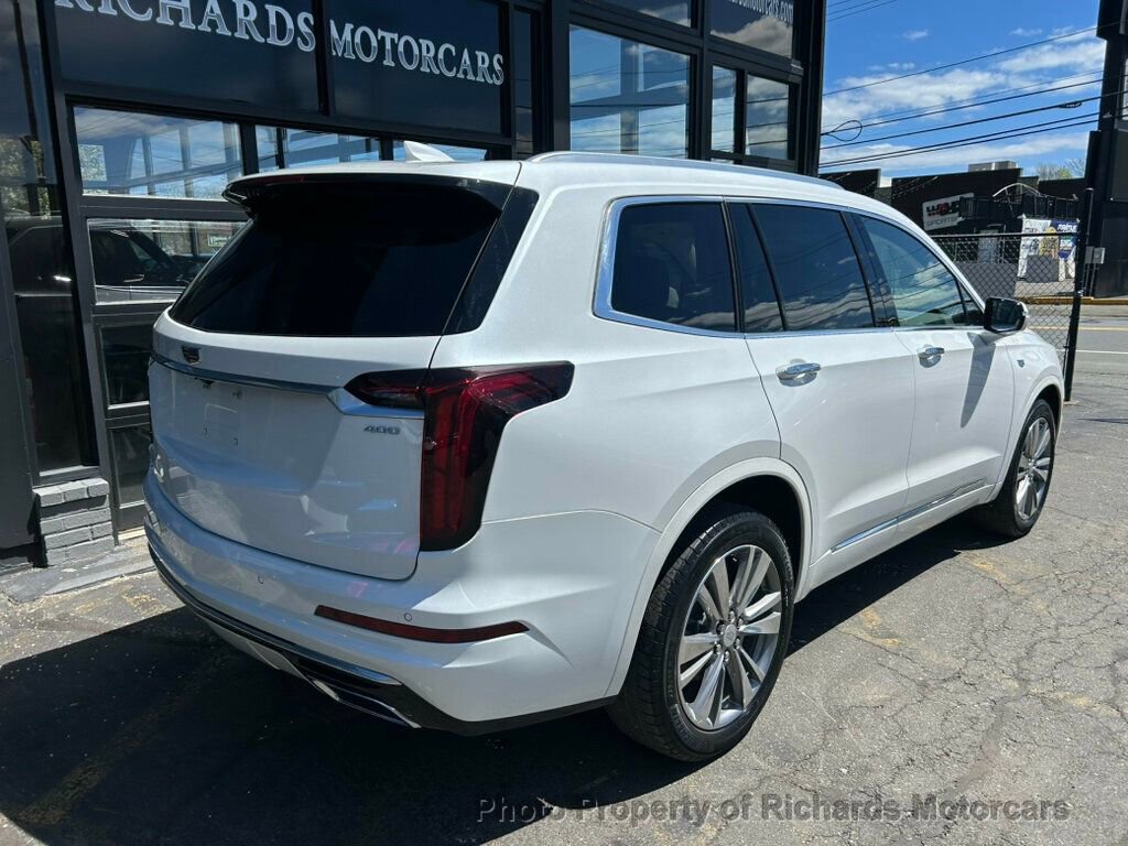 Used 2022 Cadillac XT6 Premium Luxury w/ LPO, Floor Liner Package AWD/4WD image 3