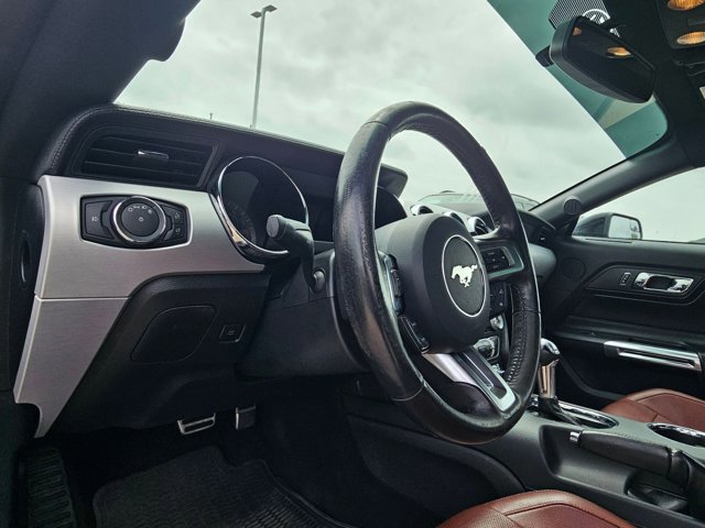 Used 2015 Ford Mustang GT Premium image 10