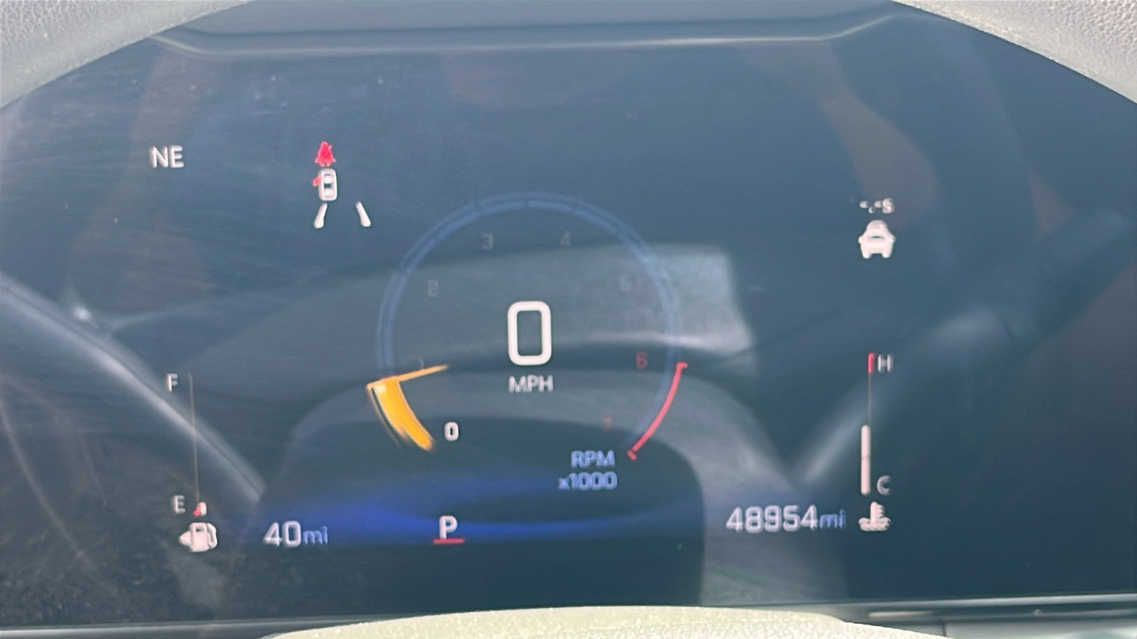 Used 2025 Chevrolet Trax LT FWD image 14