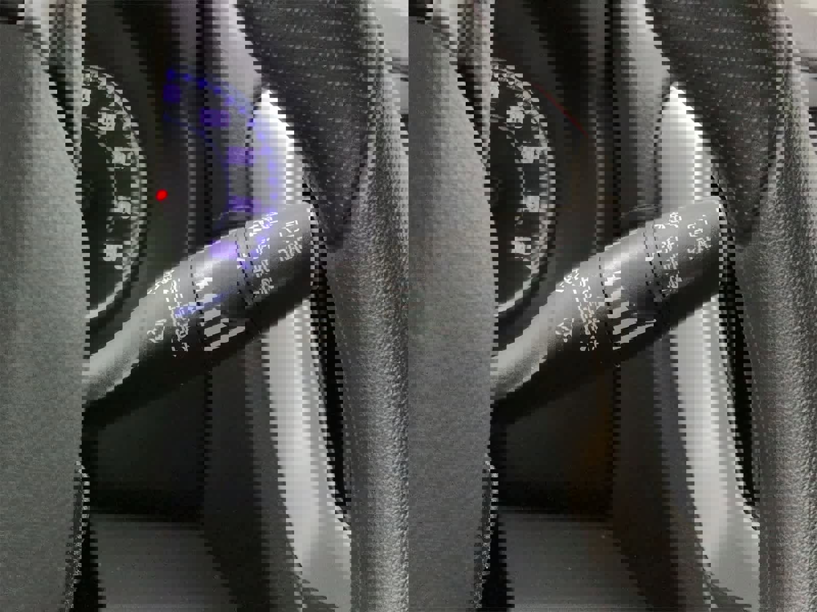 Used 2022 GMC Terrain SLE w/ Driver Convenience Package image 26