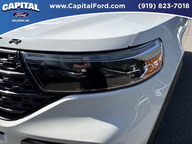 Certified 2023 Ford Explorer XLT w/ Equipment Group 202A AWD/4WD image 11