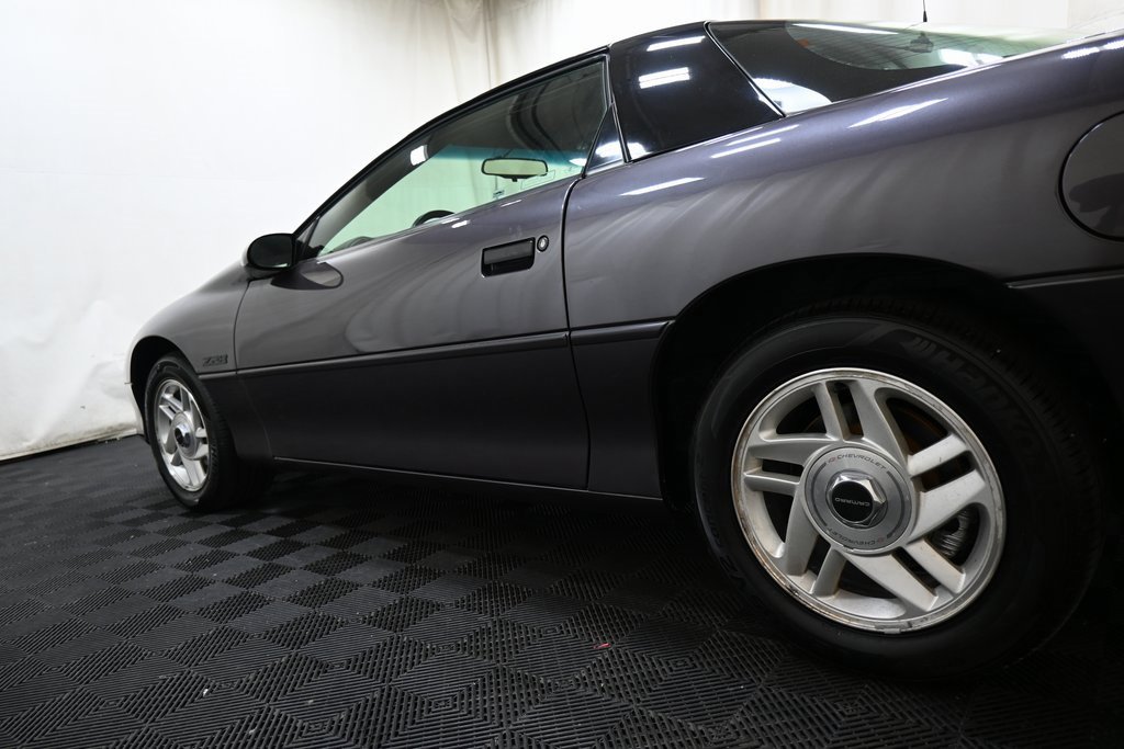 Used 1993 Chevrolet Camaro Z28 image 9
