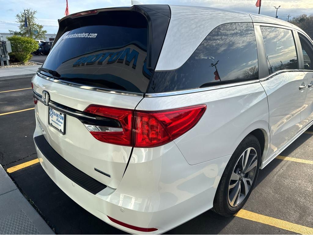 Used 2023 Honda Odyssey Touring image 13
