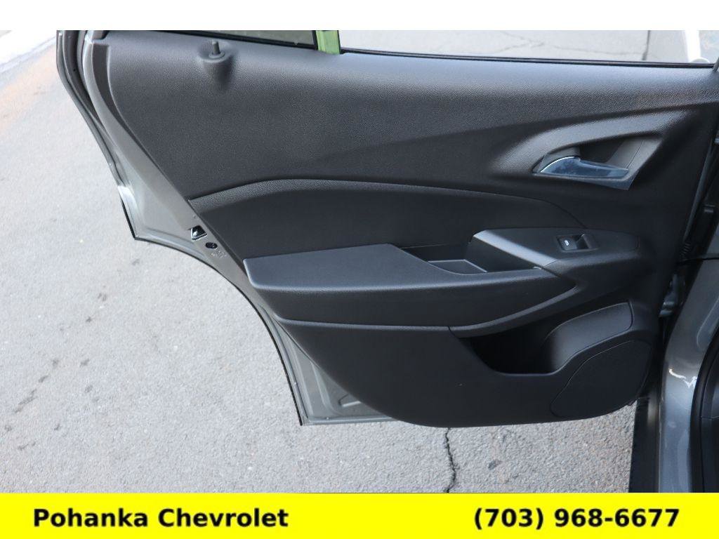 New 2026 Chevrolet Trax LT image 24