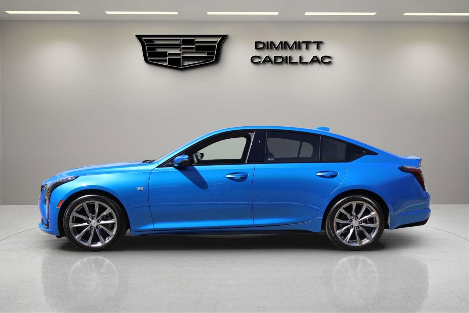 New 2026 Cadillac CT5 Sport image 2