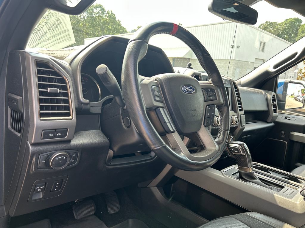 Used 2019 Ford F150 Raptor w/ Equipment Group 802A Luxury AWD/4WD image 10