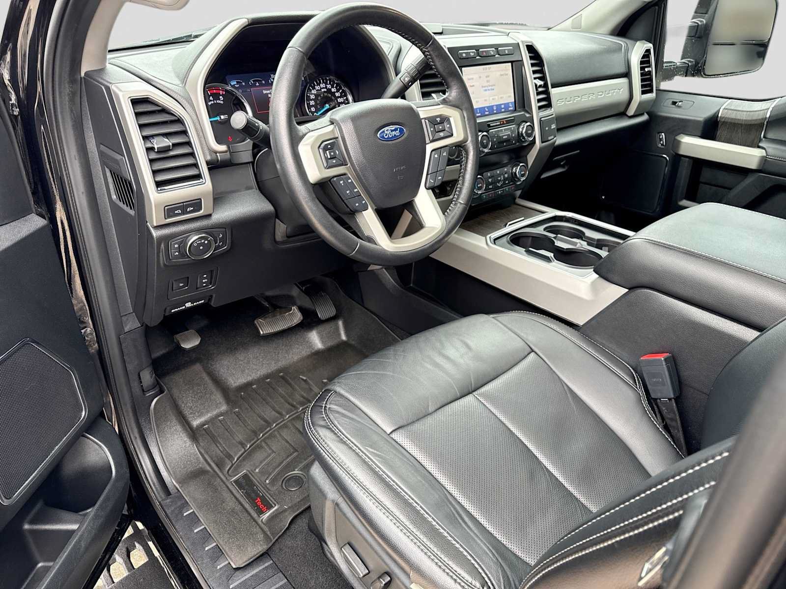 Used 2020 Ford F250 Lariat w/ Tremor Off-Road Package AWD/4WD image 2