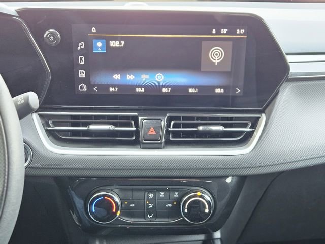 Used 2025 Chevrolet TrailBlazer LT image 22