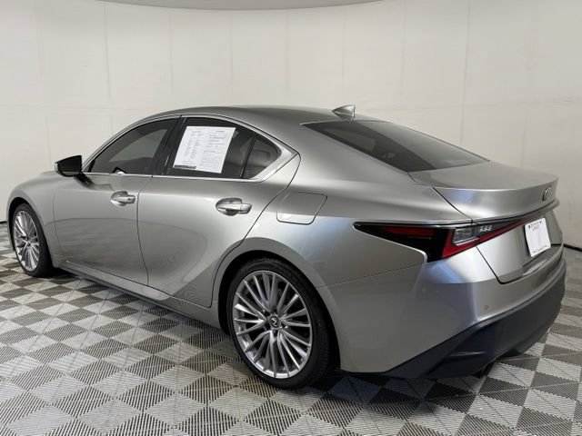 Used 2023 Lexus IS 300 w/ Premium Package RWD image 8