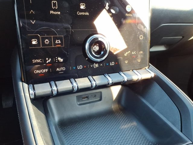 New 2027 GMC Terrain Elevation w/ Elevation Premium Package AWD/4WD image 30