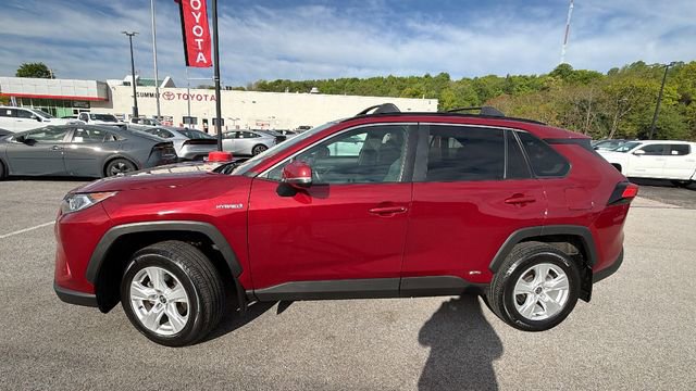 Used 2021 Toyota RAV4 XLE w/ Convenience Package AWD/4WD image 2