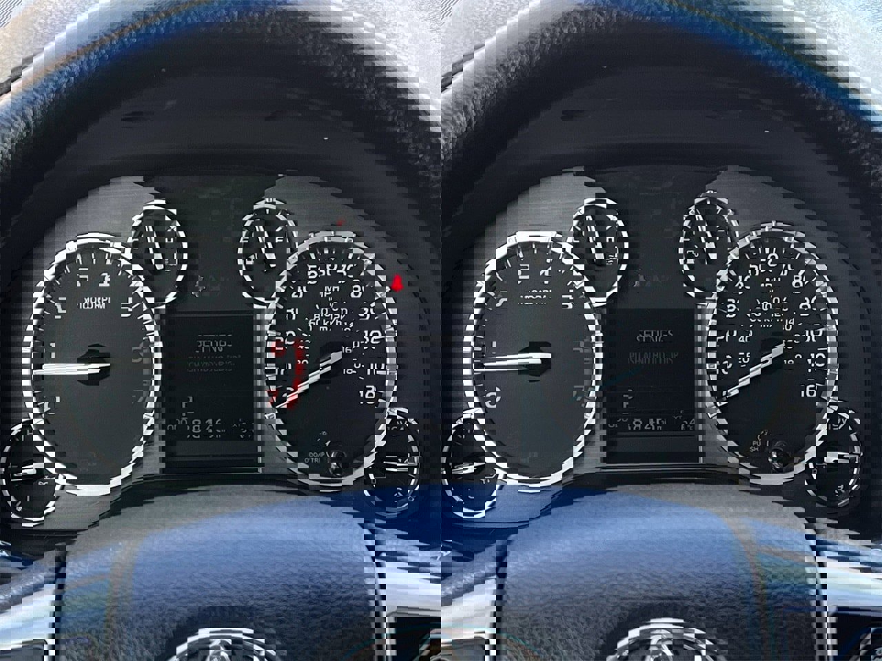 Used 2017 Toyota Tundra SR5 image 13