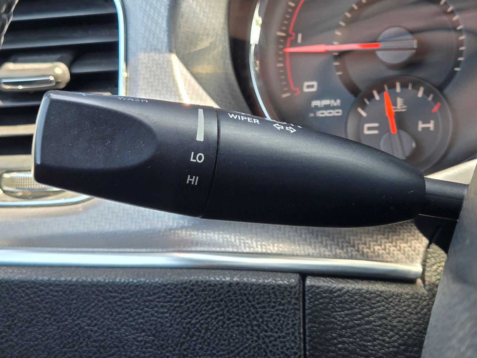 Used 2014 Dodge Charger R/T RWD image 25
