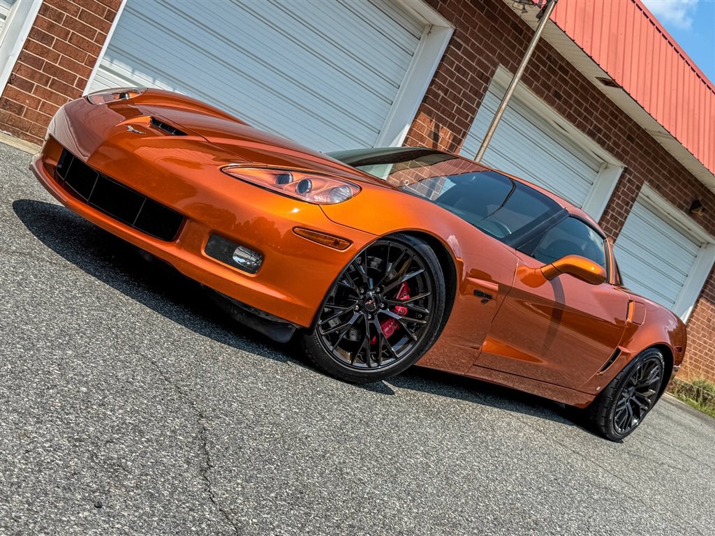 Used 2007 Chevrolet Corvette Z06 w/ Preferred Equipment Group RWD image 4